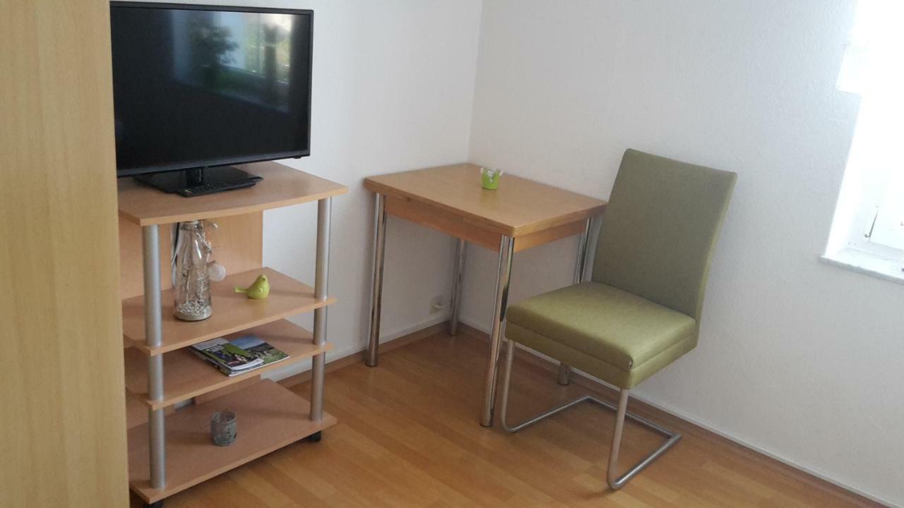 Ferienwohnung "An Der Wuerschnitz" Хемниц Экстерьер фото